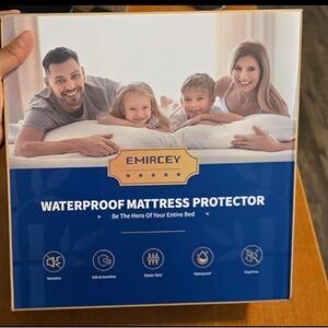 KING SIZE Waterproof Mattress Protector